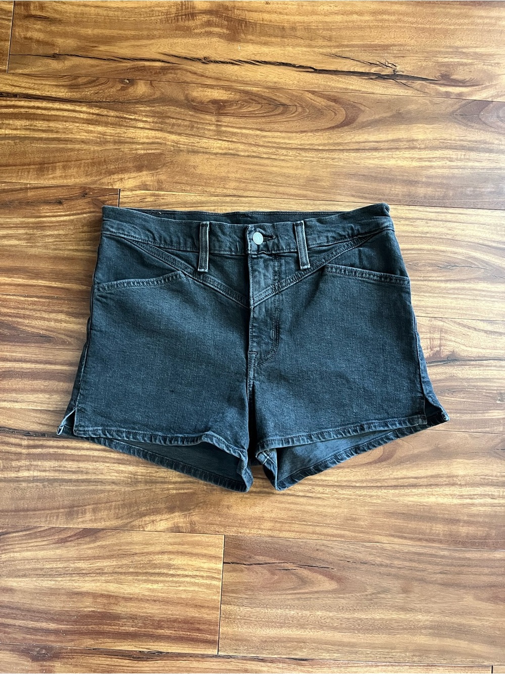 Levi’s shorts